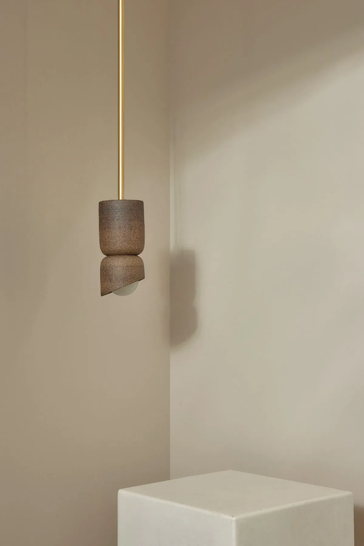 Terra 1.5 Pendant Light - Solid Rod