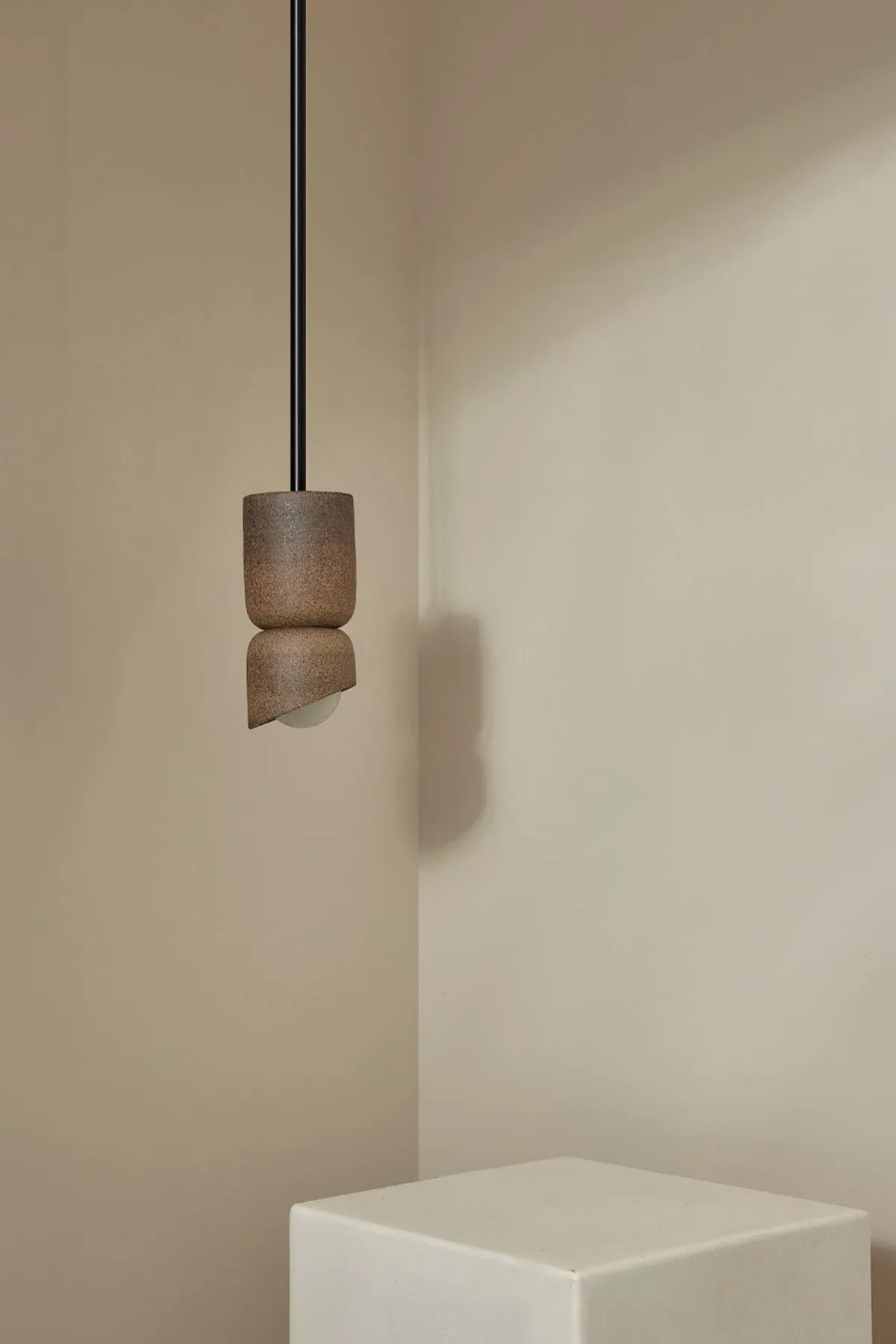 Terra 1.5 Pendant Light - Solid Rod