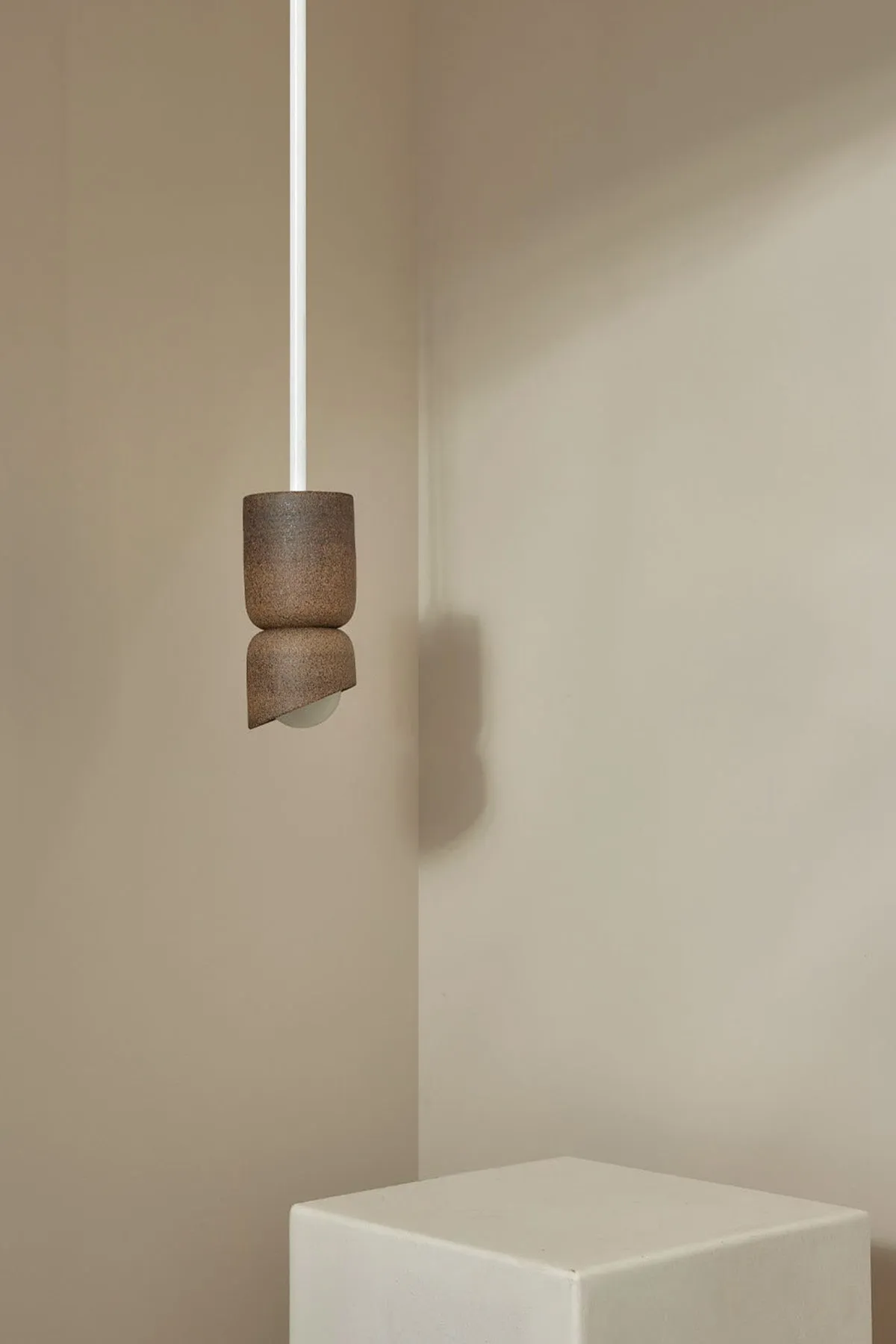 Terra 1.5 Pendant Light - Solid Rod