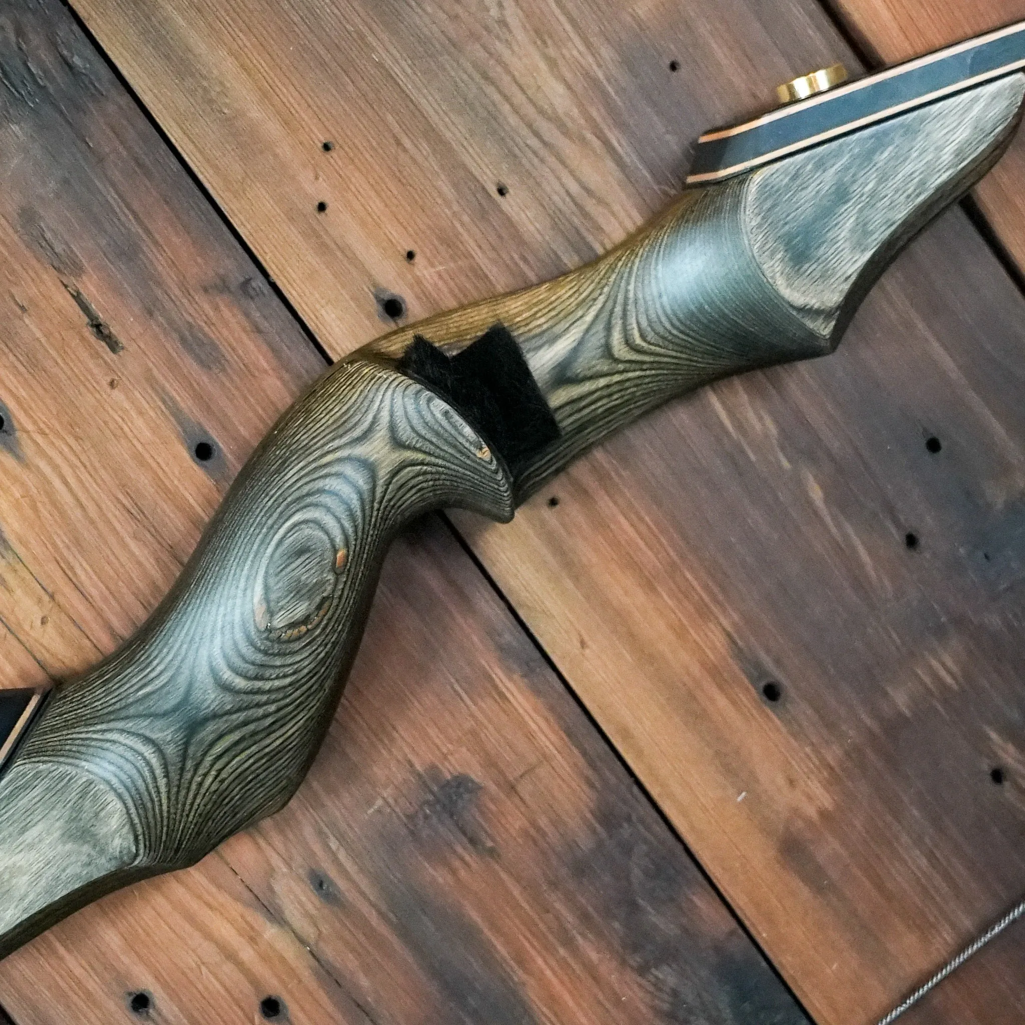 The INSPECTED Black Hunter Recurve Bow - Free Shipping USA Listing